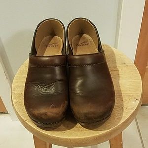 Oiled leather Dansko
